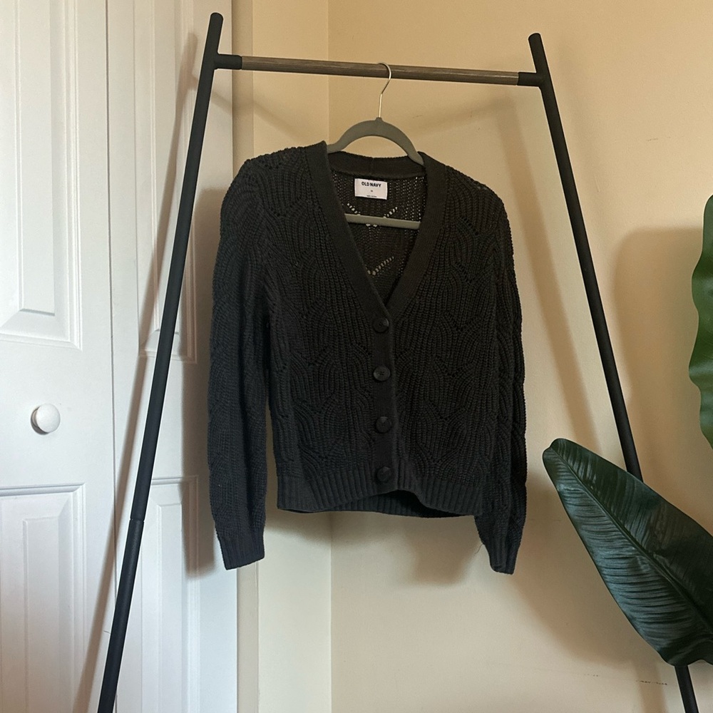 Old Navy XS Dark Grey Knit Buttoned Cardigan